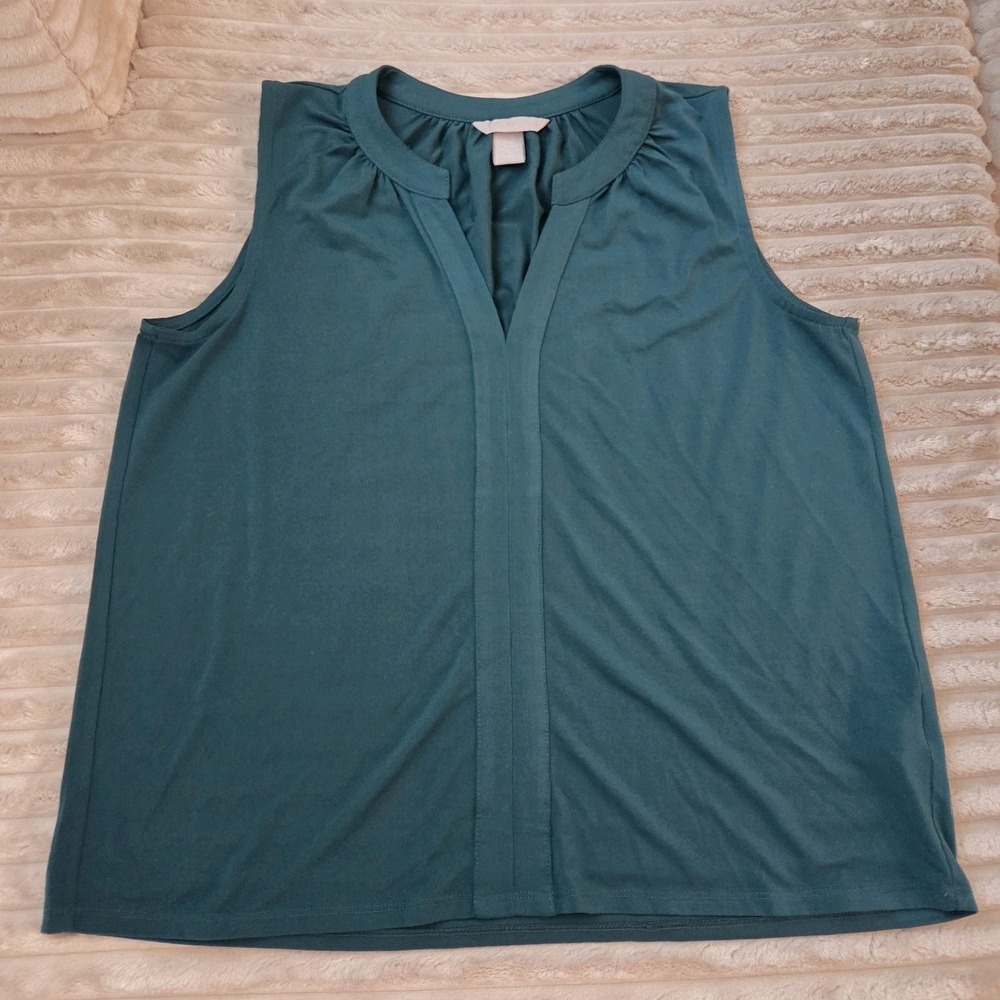 H&M Women's Size M Green Sleeveless Blouse Split V-Neck Tank Top Career